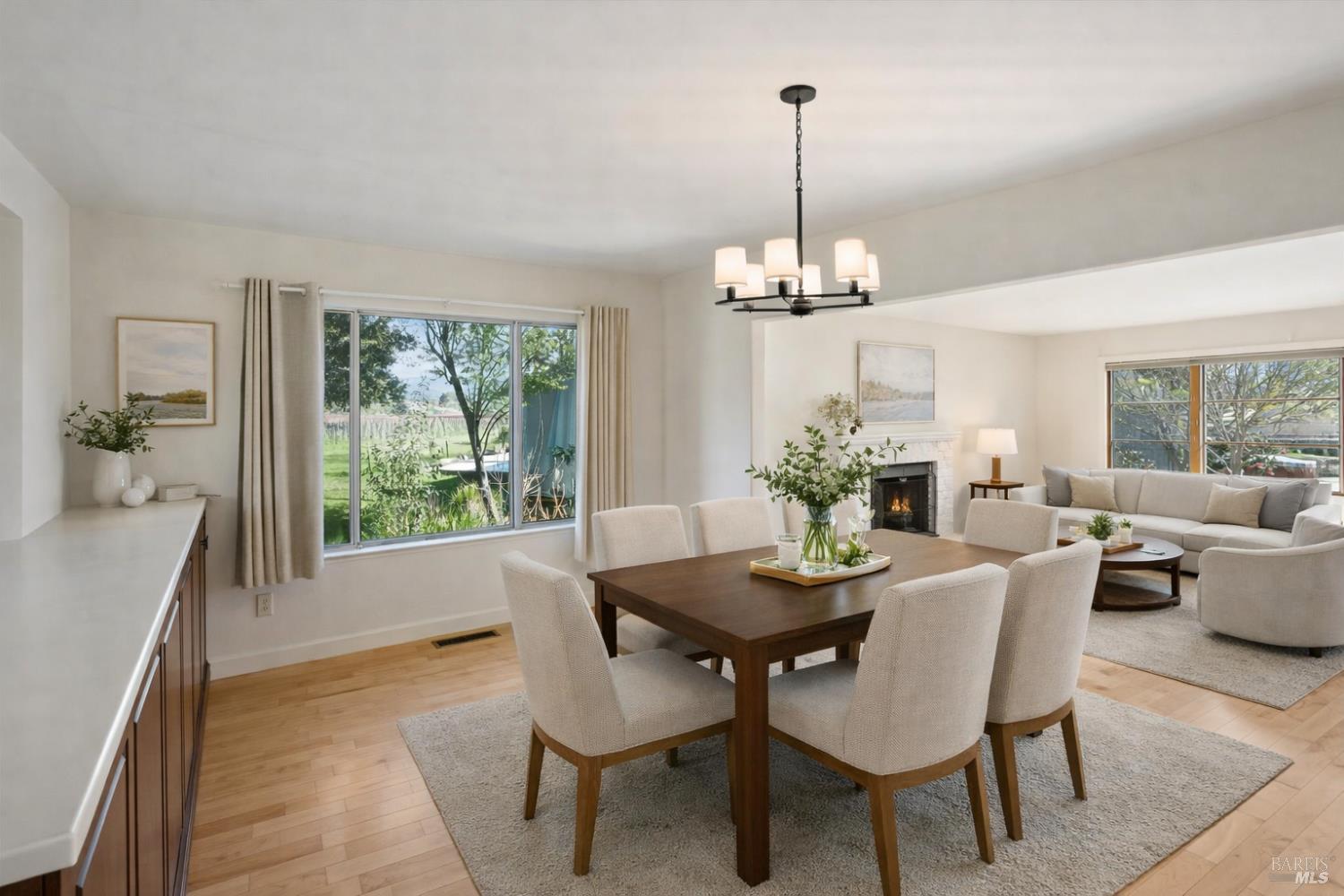 Detail Gallery Image 5 of 21 For 20772 Temelec Dr, Sonoma,  CA 95476 - 3 Beds | 2 Baths