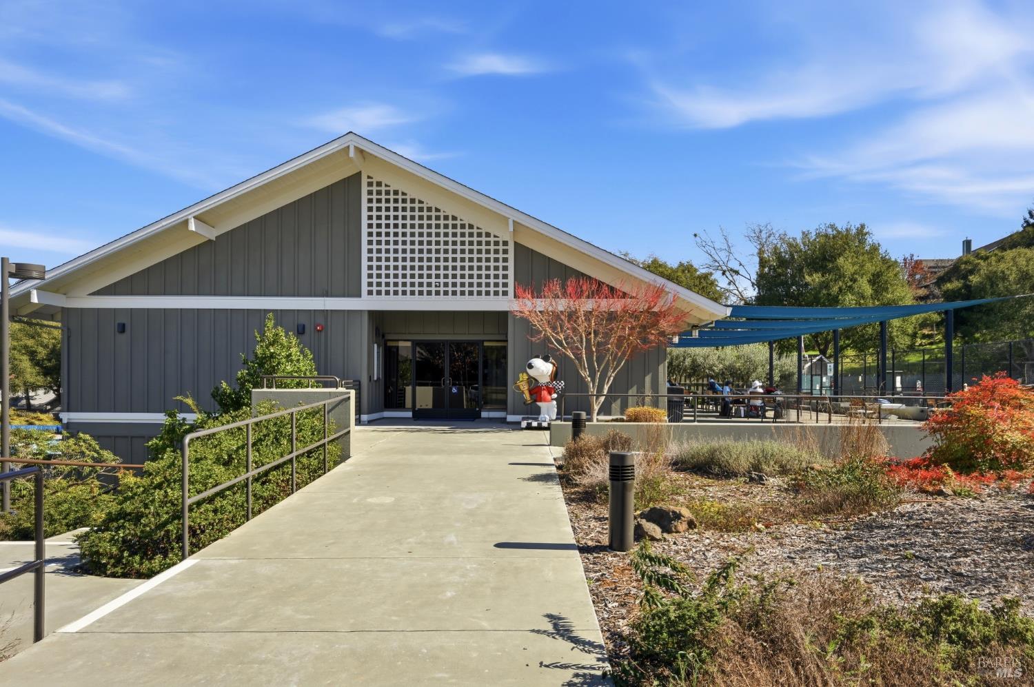 Detail Gallery Image 54 of 63 For 437 Crestridge Pl, Santa Rosa,  CA 95409 - 3 Beds | 2/1 Baths