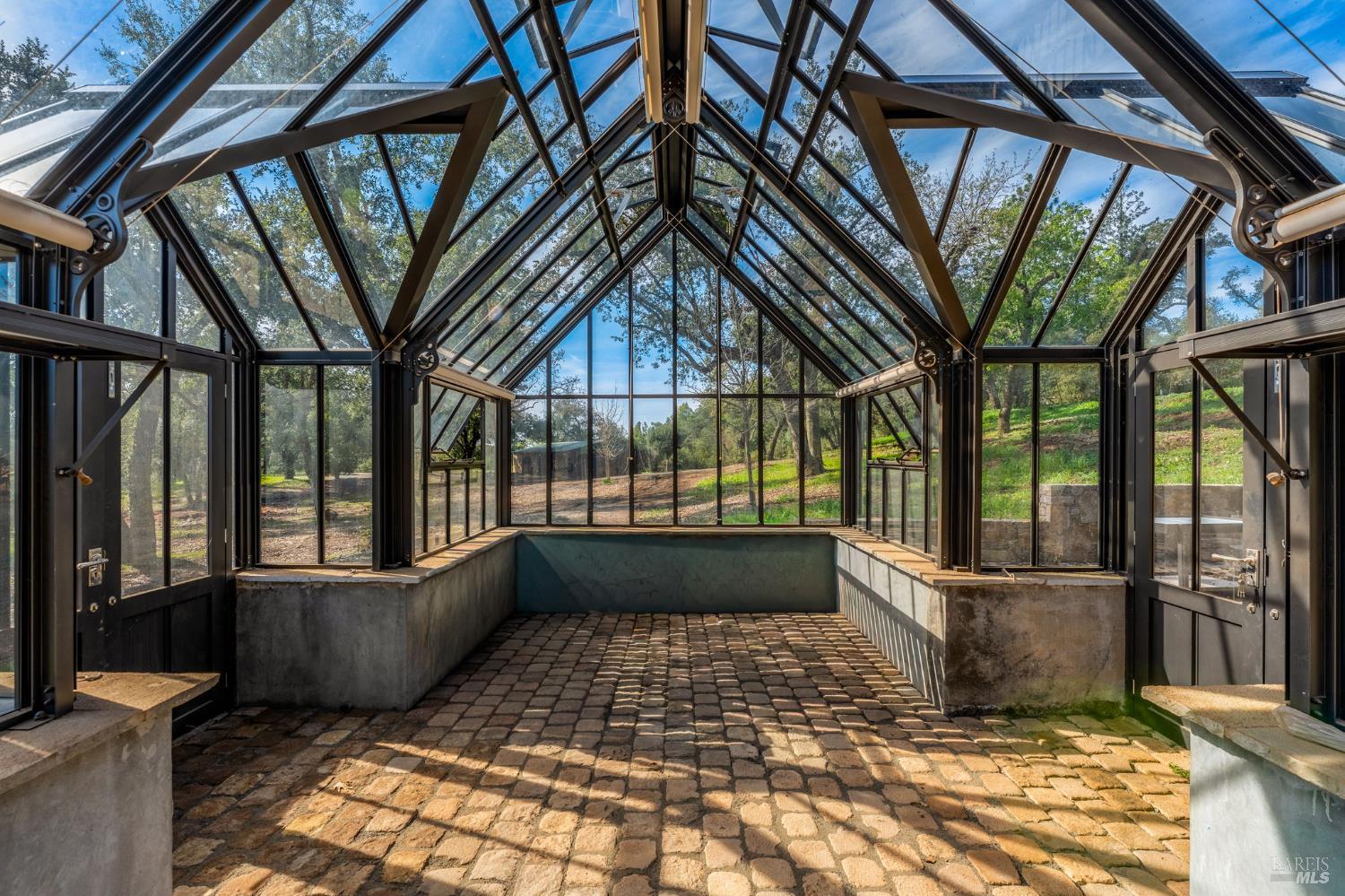 Detail Gallery Image 53 of 61 For 340 White Cottage Rd, Angwin,  CA 94508 - 2 Beds | 2 Baths