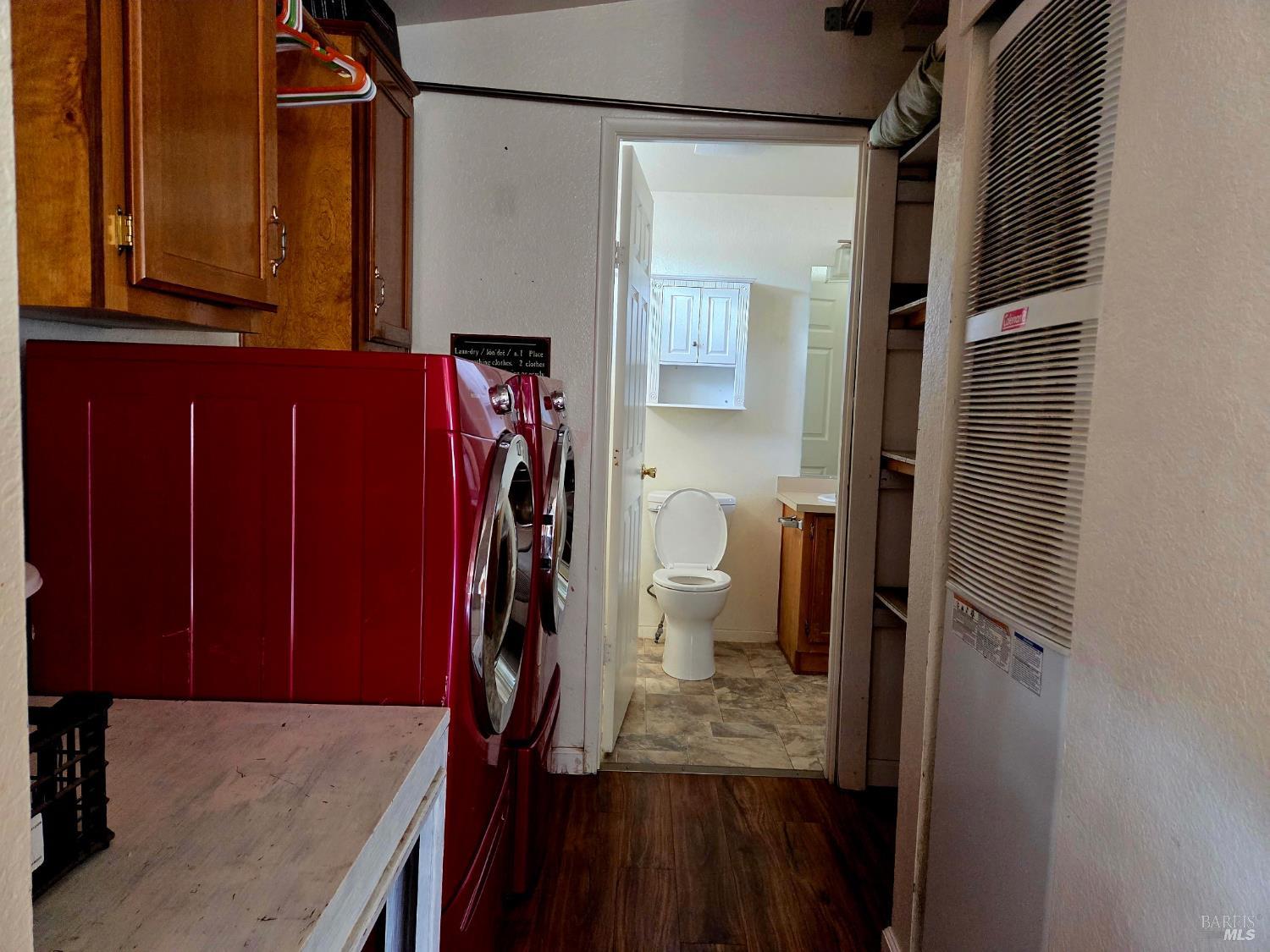 Detail Gallery Image 4 of 44 For 1023 Deputy Dr, Pope Valley,  CA 94567 - 3 Beds | 2 Baths