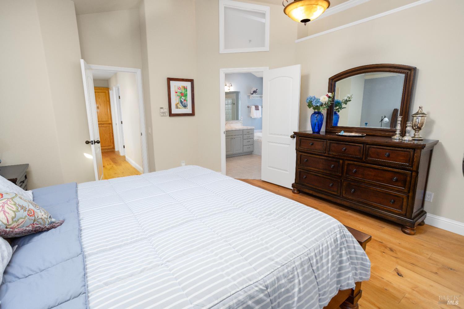 Detail Gallery Image 38 of 48 For 230 Clear Ridge Drive Dr, Healdsburg,  CA 95448 - 3 Beds | 2/1 Baths