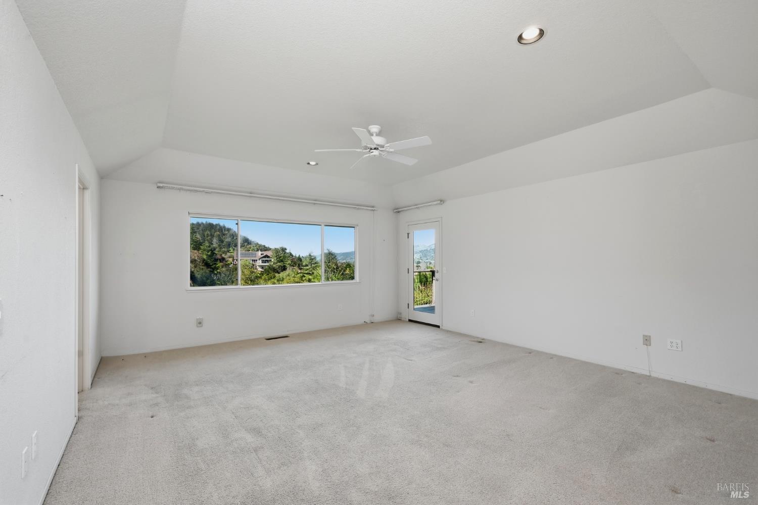 Detail Gallery Image 29 of 63 For 437 Crestridge Pl, Santa Rosa,  CA 95409 - 3 Beds | 2/1 Baths