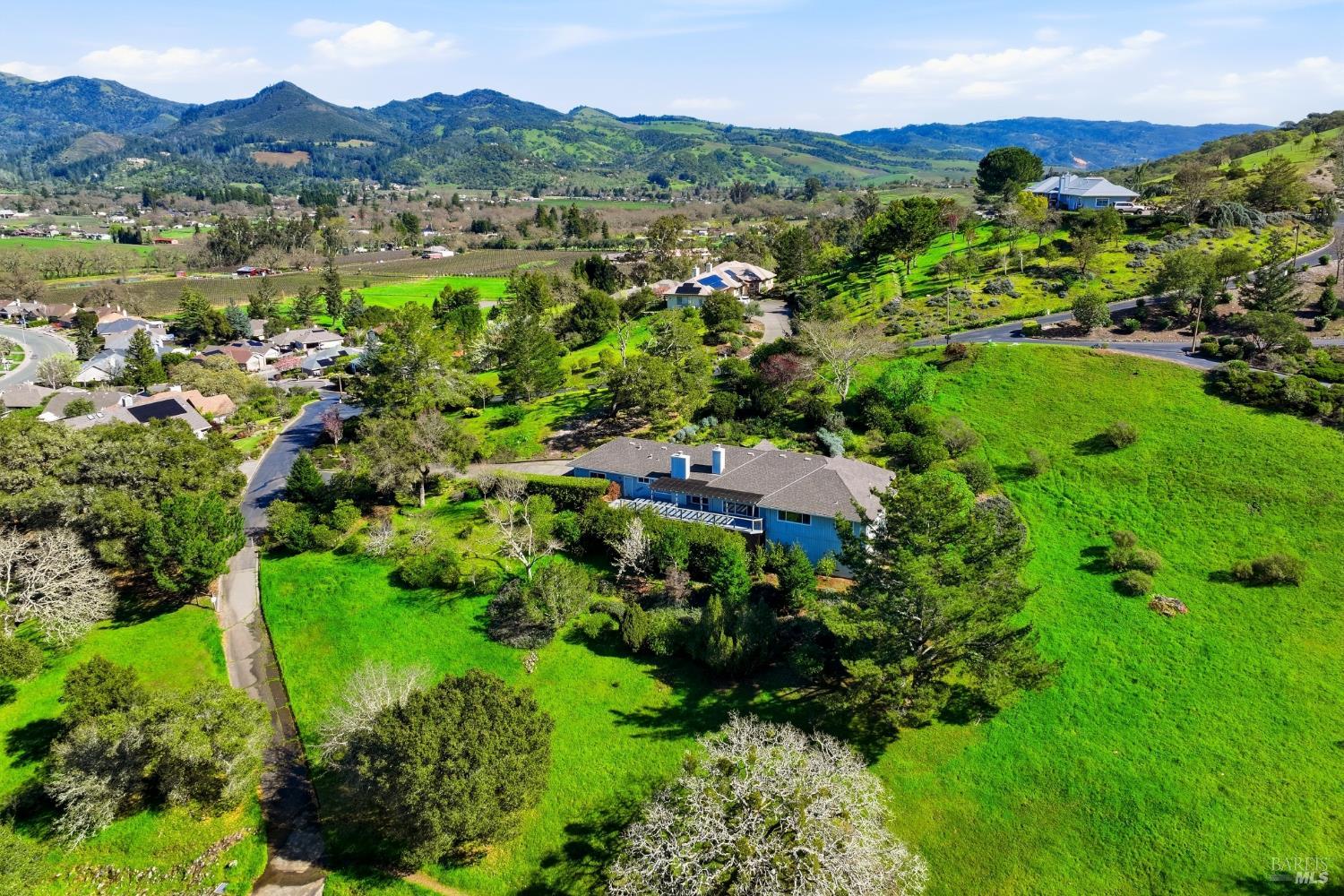 Detail Gallery Image 49 of 63 For 437 Crestridge Pl, Santa Rosa,  CA 95409 - 3 Beds | 2/1 Baths