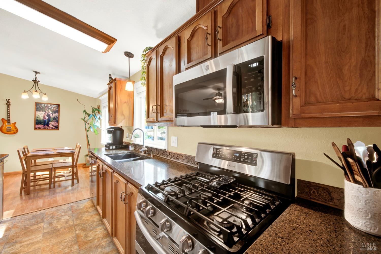 Detail Gallery Image 20 of 59 For 1021 Arroyo Grande Dr, Napa,  CA 94558 - 3 Beds | 2 Baths