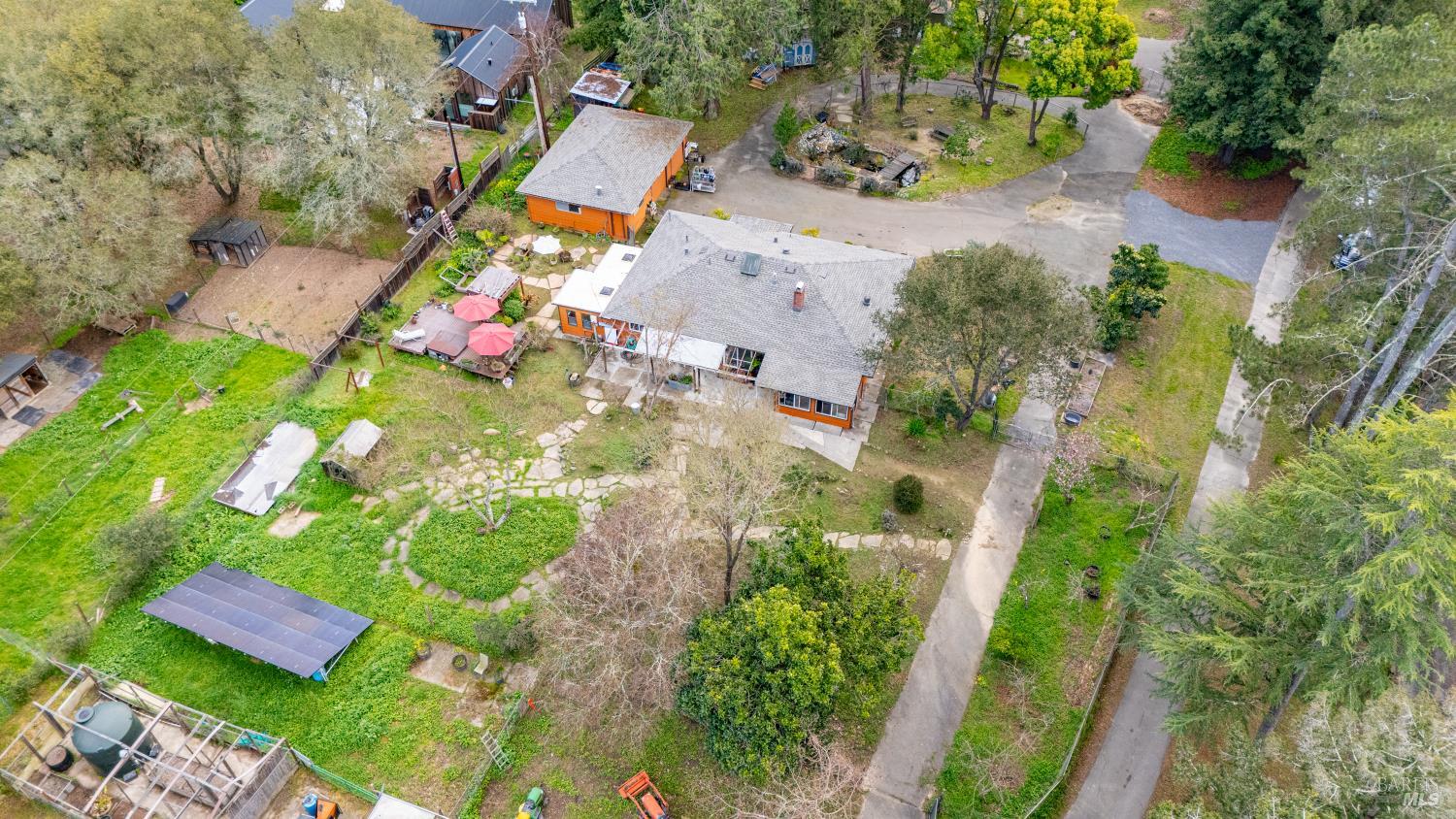 Detail Gallery Image 93 of 99 For 5932 Fredricks Rd, Sebastopol,  CA 95472 - 4 Beds | 4 Baths