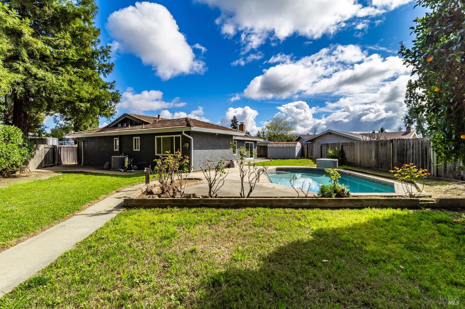 Detail Gallery Image 67 of 94 For 1155 Mulberry Ln, Dixon,  CA 95620 - 4 Beds | 2 Baths