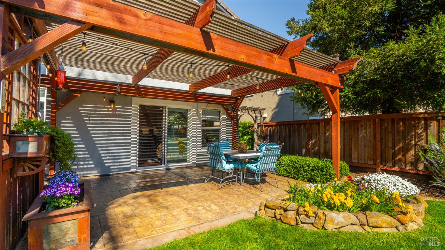 Detail Gallery Image 29 of 79 For 5244 Tuscany Dr, Fairfield,  CA 94534 - 4 Beds | 2/1 Baths