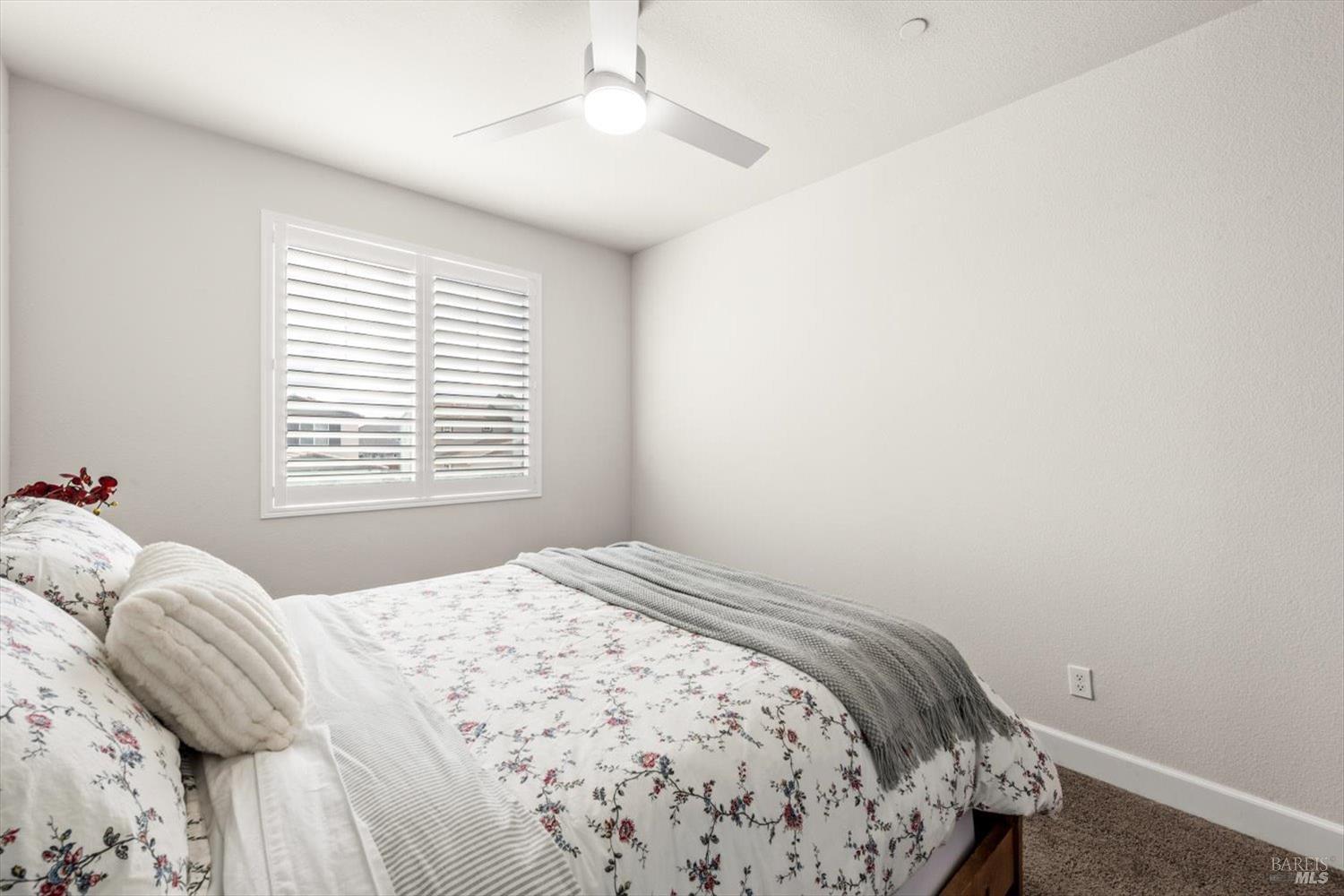 Detail Gallery Image 67 of 97 For 710 Fielding Way, Dixon,  CA 95620 - 5 Beds | 4 Baths