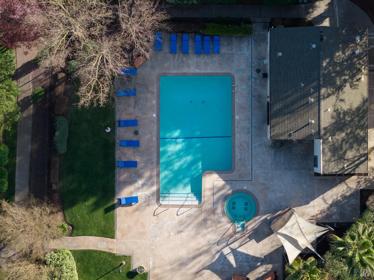 Detail Gallery Image 37 of 42 For 225 Burt St #3,  Santa Rosa,  CA 95407 - 2 Beds | 2 Baths