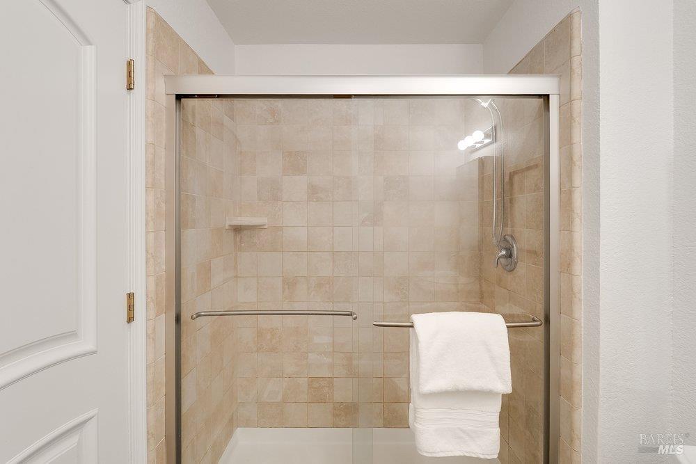 Detail Gallery Image 33 of 43 For 720 Military St, Benicia,  CA 94510 - 2 Beds | 2/1 Baths