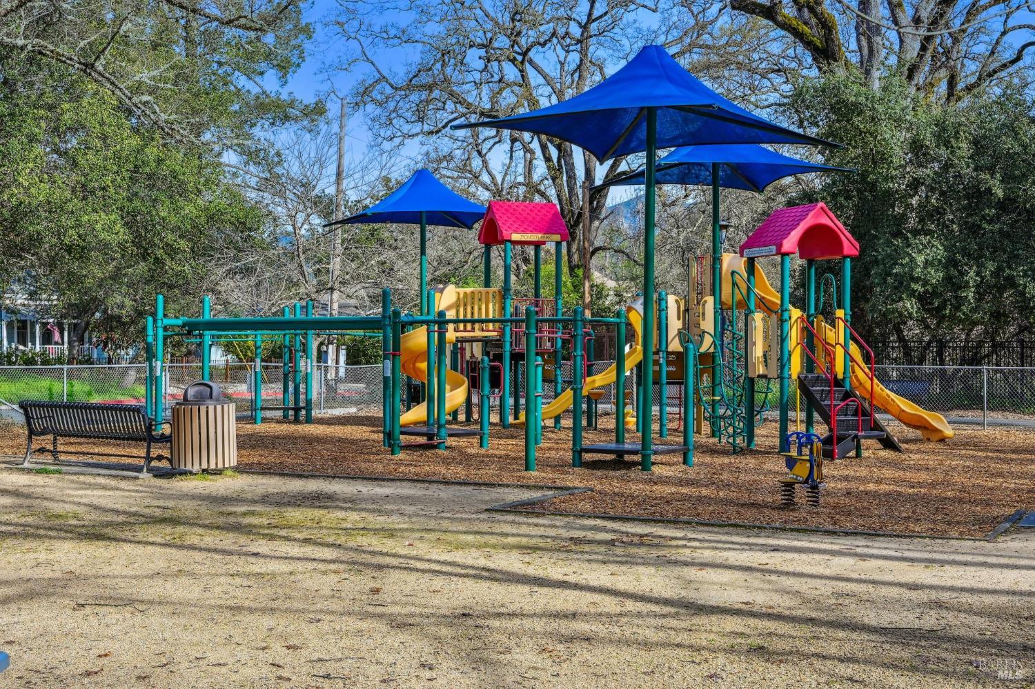 Detail Gallery Image 21 of 22 For 1307 Spring St, Calistoga,  CA 94515 - 1 Beds | 1 Baths