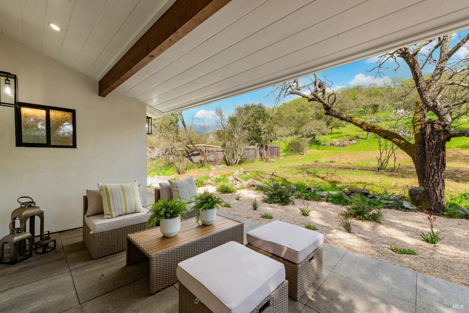 Detail Gallery Image 52 of 84 For 2192 1st Ave, Napa,  CA 94558 - 1 Beds | 1 Baths