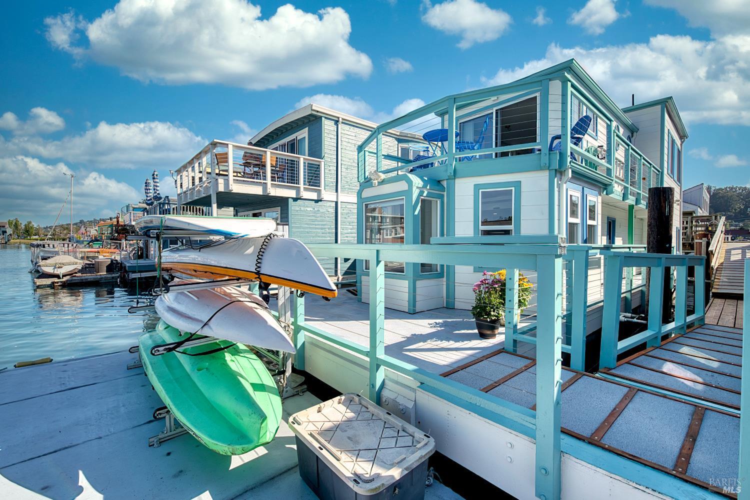 Detail Gallery Image 8 of 32 For 35 W Pier Unkn, Sausalito,  CA 94965 - 1 Beds | 1 Baths