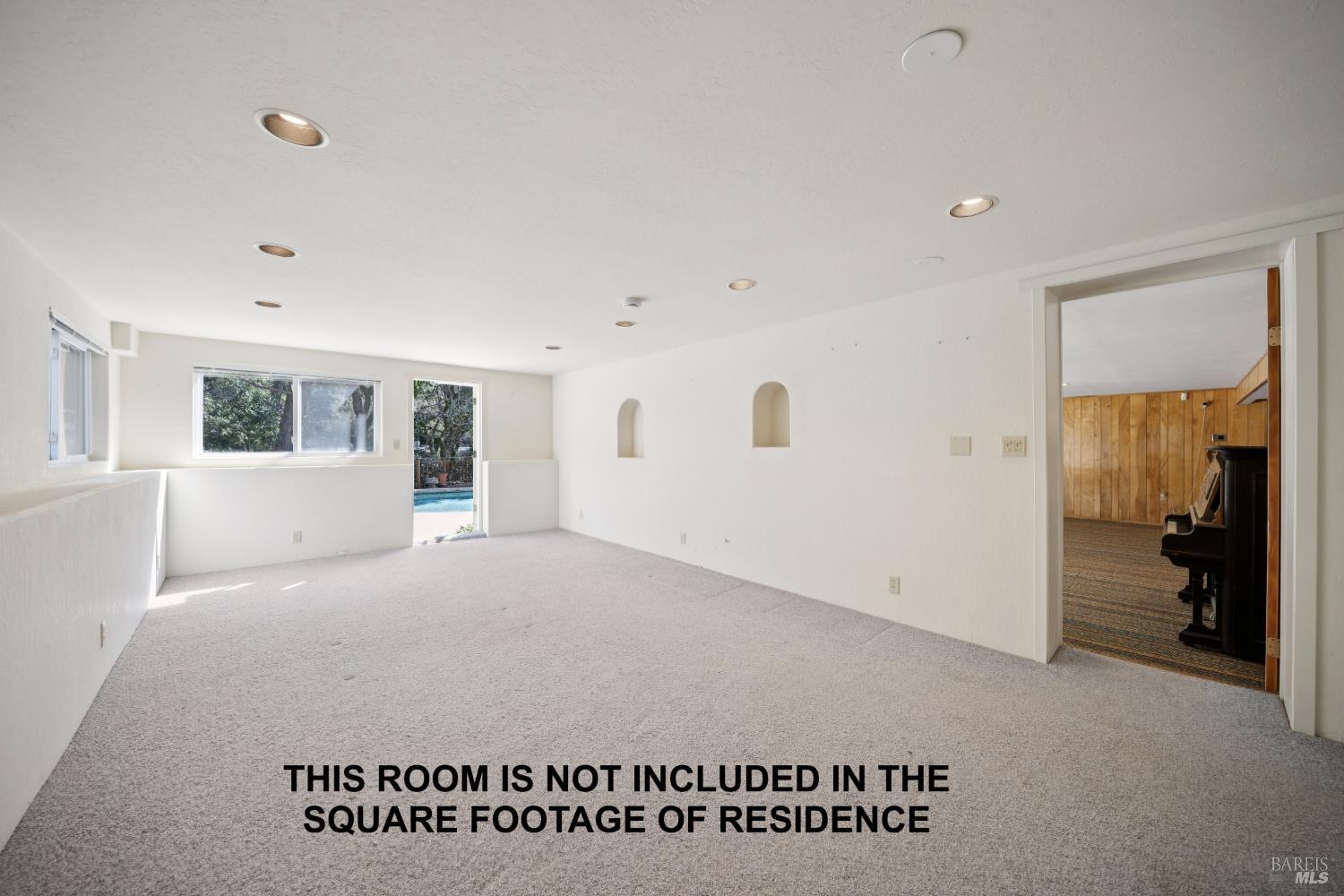 Detail Gallery Image 33 of 46 For 285 Cascade Dr, Fairfax,  CA 94930 - 4 Beds | 2 Baths