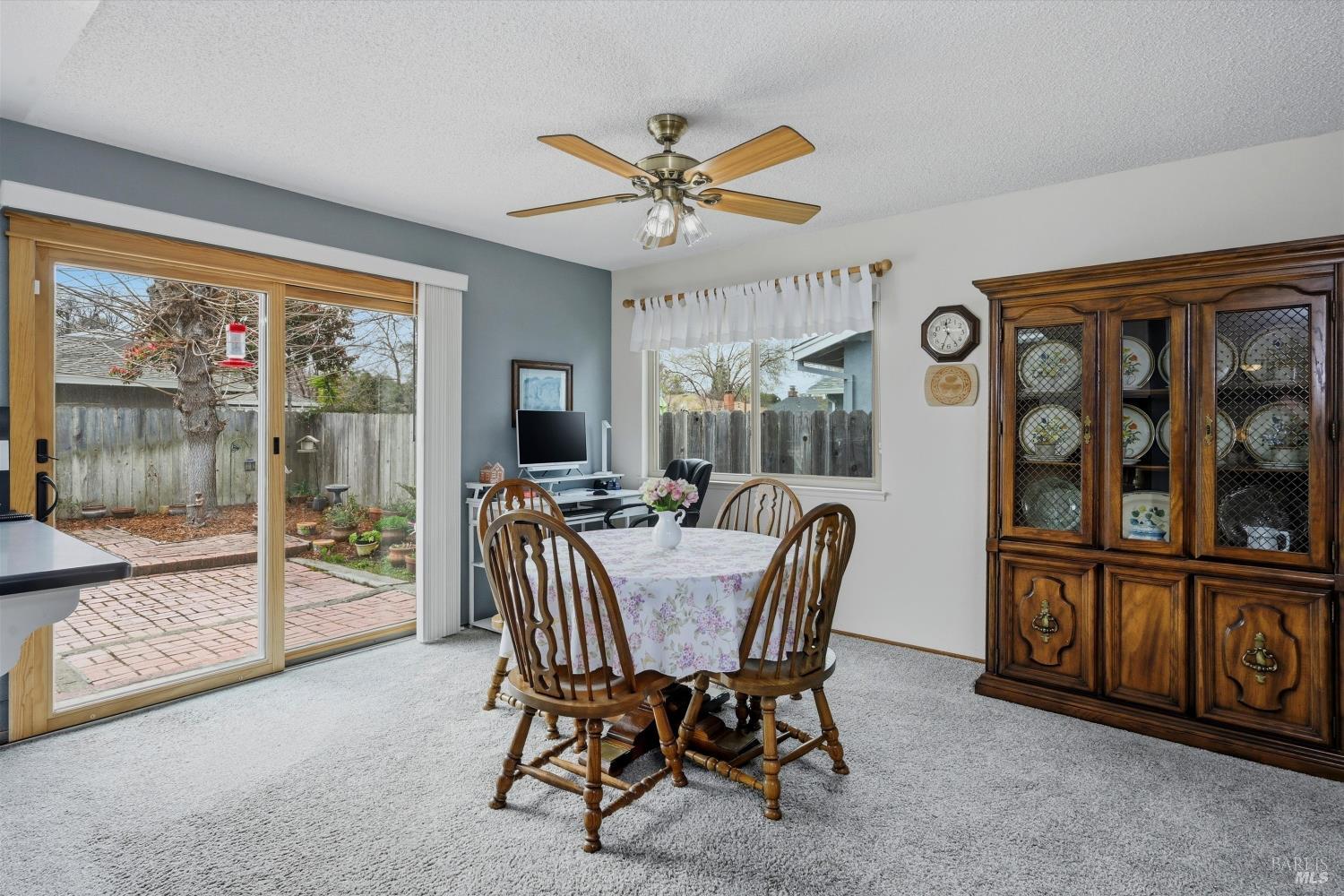 Detail Gallery Image 4 of 25 For 1091 Cayetano Dr, Napa,  CA 94559 - 3 Beds | 2 Baths