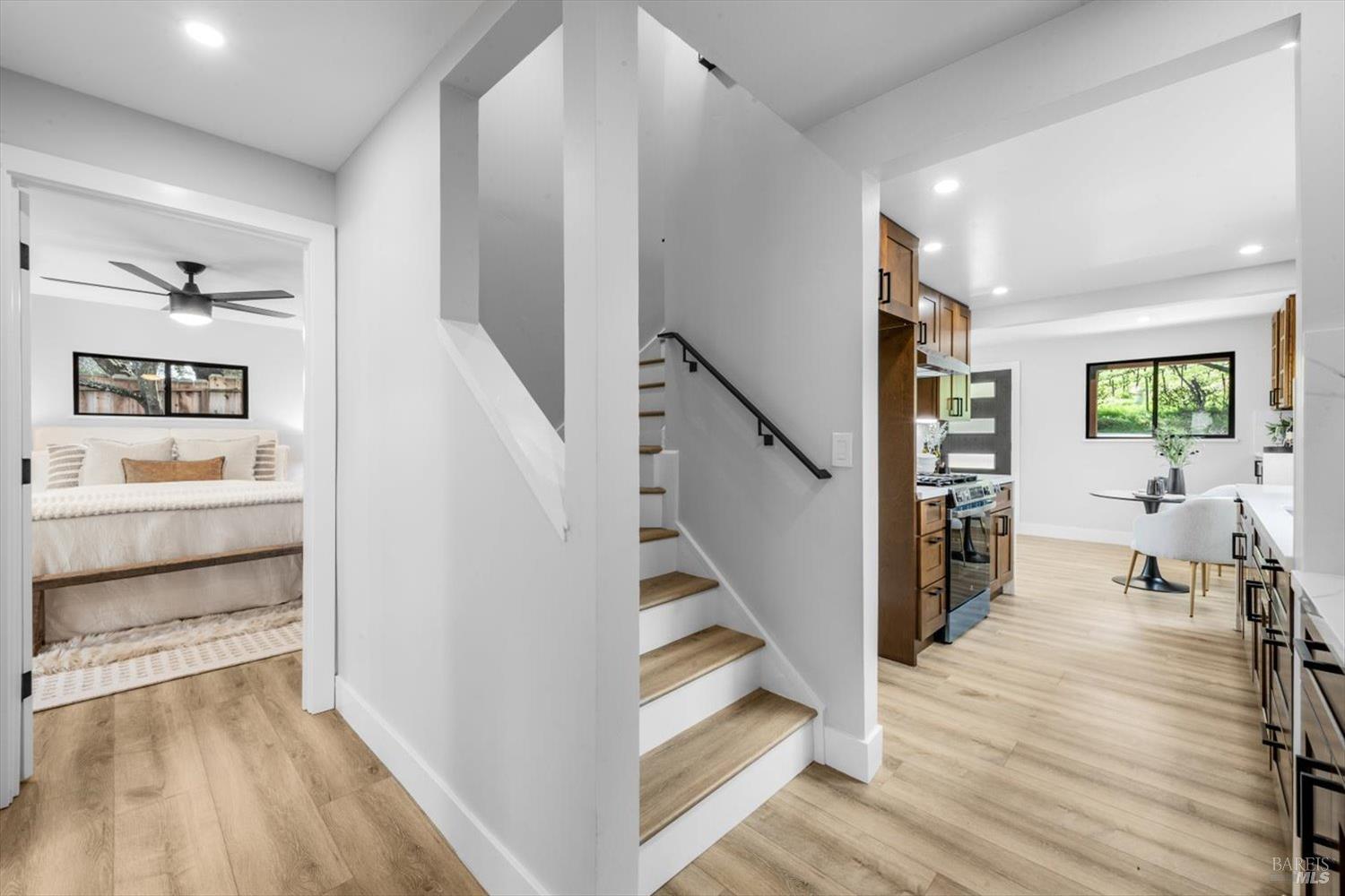 Detail Gallery Image 27 of 84 For 2192 1st Ave, Napa,  CA 94558 - 1 Beds | 1 Baths