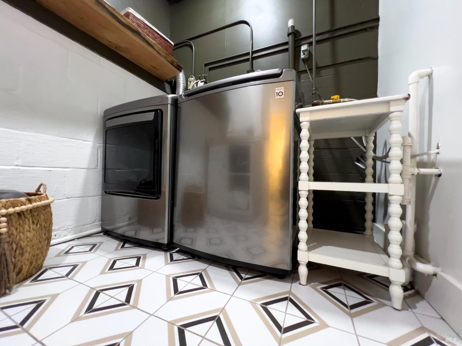 Detail Gallery Image 44 of 67 For 16620 Guernewood Rd, Guerneville,  CA 95446 - 4 Beds | 3 Baths