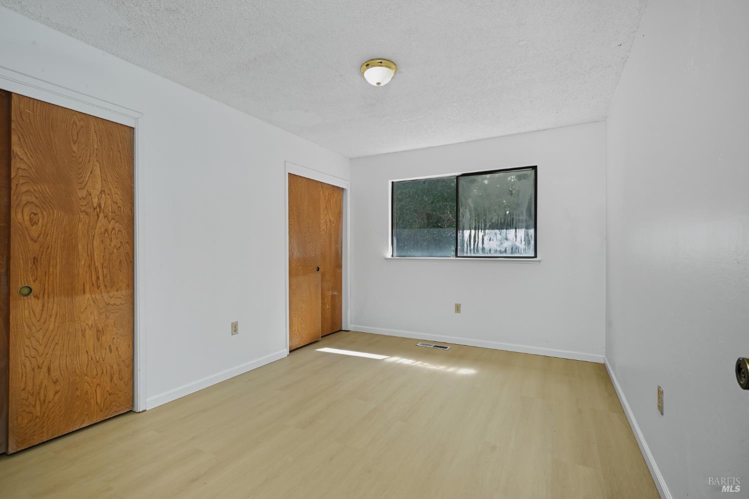 Detail Gallery Image 10 of 30 For 3480 Bergesen Ct, Kelseyville,  CA 95451 - 3 Beds | 1/1 Baths