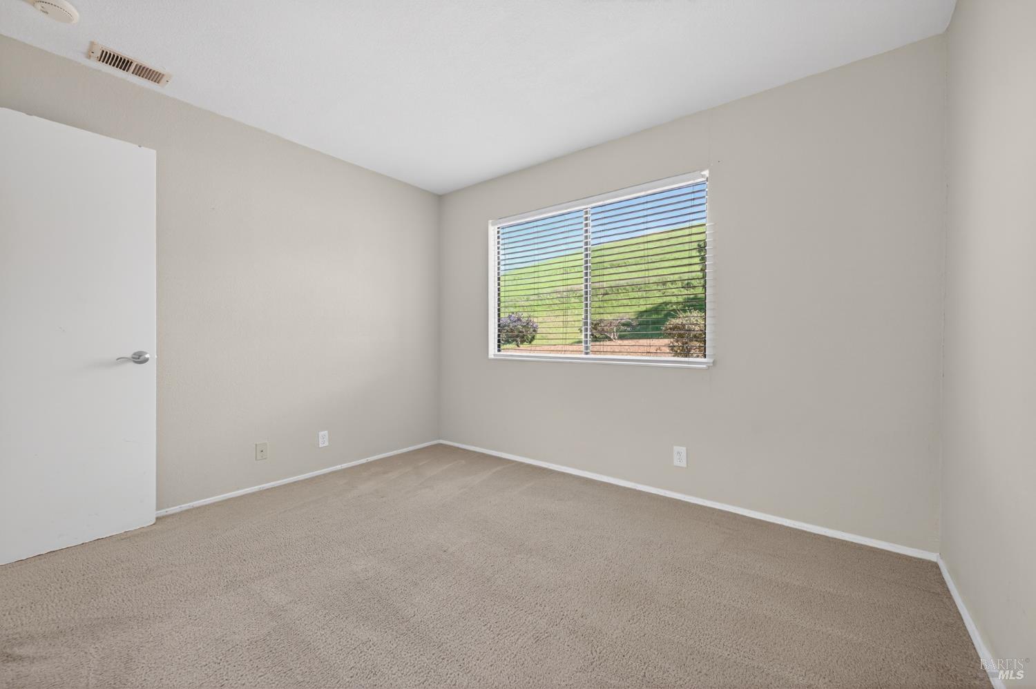 Detail Gallery Image 24 of 30 For 900 Cambridge Dr #95,  Benicia,  CA 94510 - 2 Beds | 1 Baths