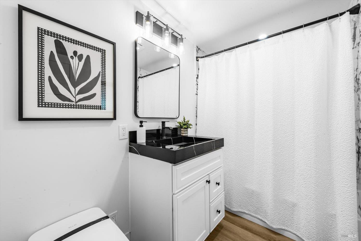 Detail Gallery Image 33 of 84 For 2192 1st Ave, Napa,  CA 94558 - 1 Beds | 1 Baths