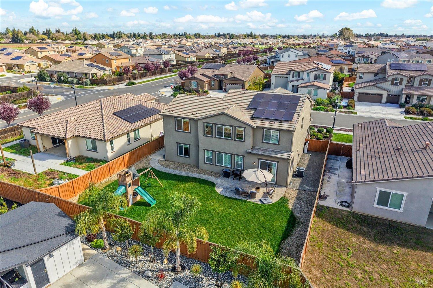 Detail Gallery Image 85 of 97 For 710 Fielding Way, Dixon,  CA 95620 - 5 Beds | 4 Baths