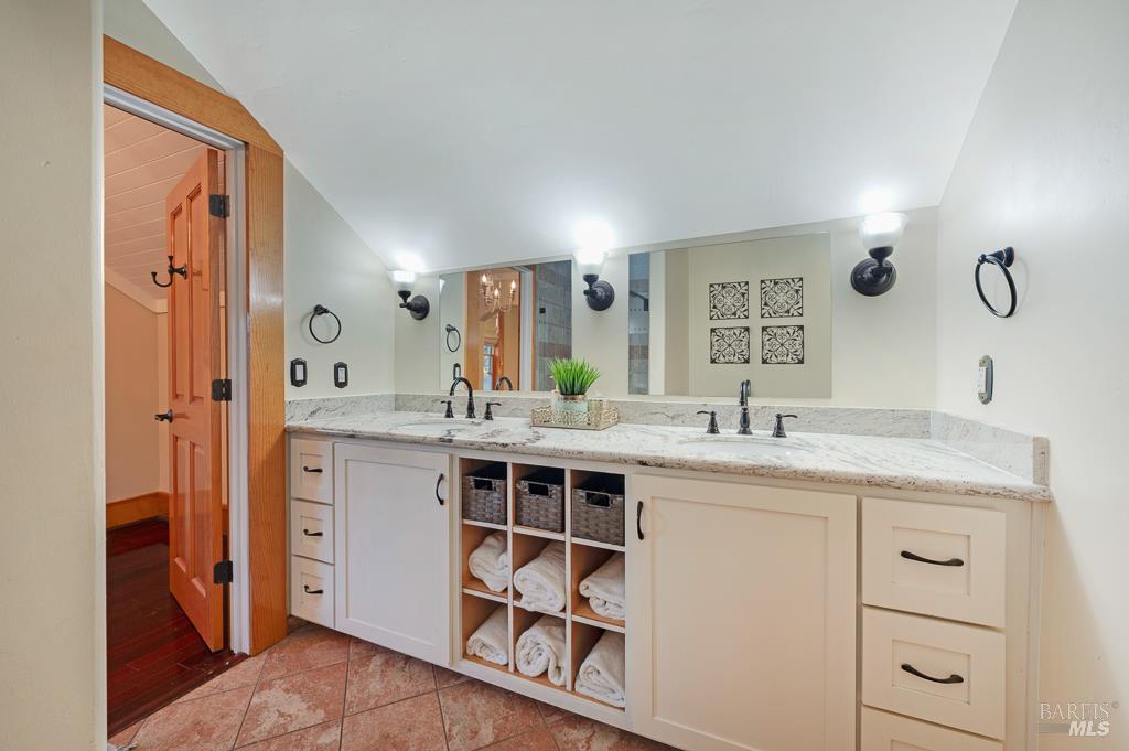 Detail Gallery Image 32 of 58 For 6740 Covey Rd, Forestville,  CA 95436 - 4 Beds | 2/1 Baths