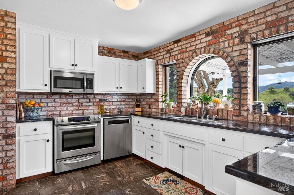 Detail Gallery Image 41 of 65 For 3672 Cantelow Rd, Vacaville,  CA 95688 - 2 Beds | 1/1 Baths