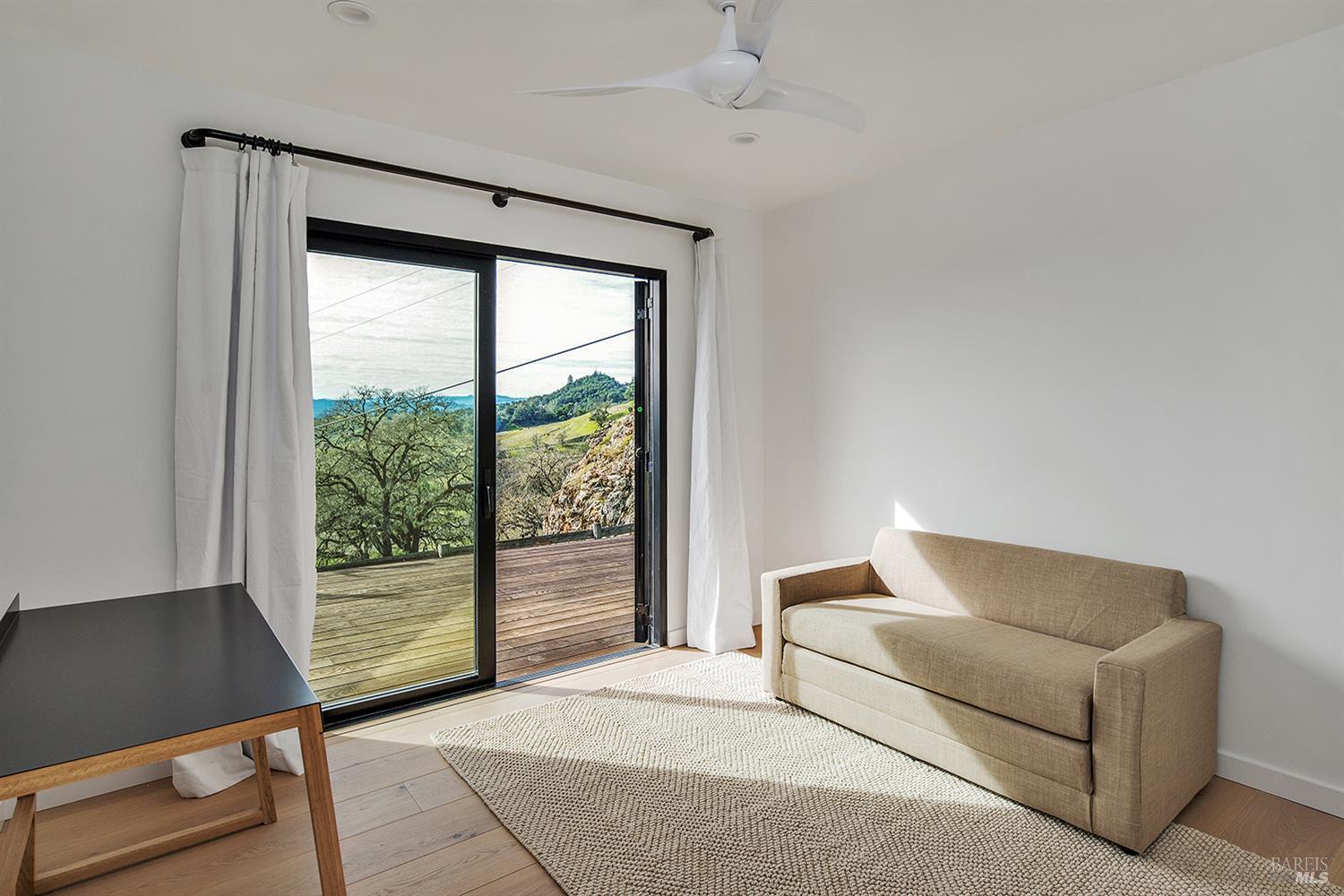 Detail Gallery Image 25 of 59 For 2700 Geysers Rd, Geyserville,  CA 95441 - 3 Beds | 2 Baths