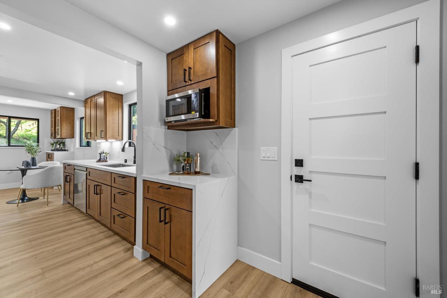 Detail Gallery Image 25 of 84 For 2192 1st Ave, Napa,  CA 94558 - 1 Beds | 1 Baths