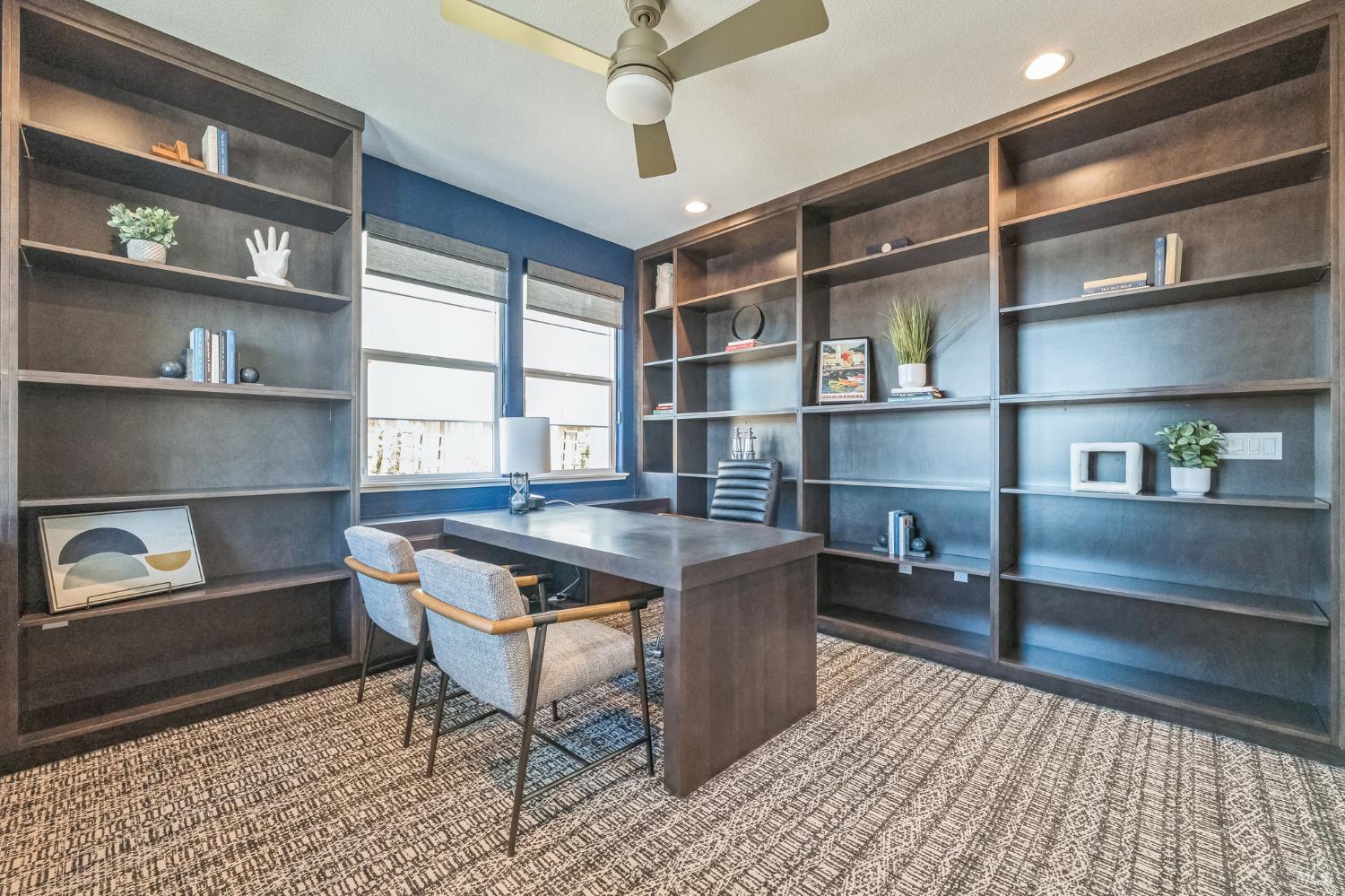 Detail Gallery Image 21 of 39 For 701 Castle St, Oakley,  CA 94561 - 5 Beds | 4/1 Baths