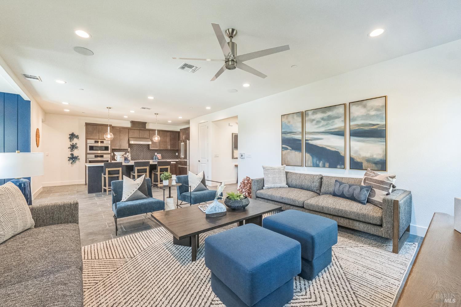 Detail Gallery Image 12 of 39 For 701 Castle St, Oakley,  CA 94561 - 5 Beds | 4/1 Baths