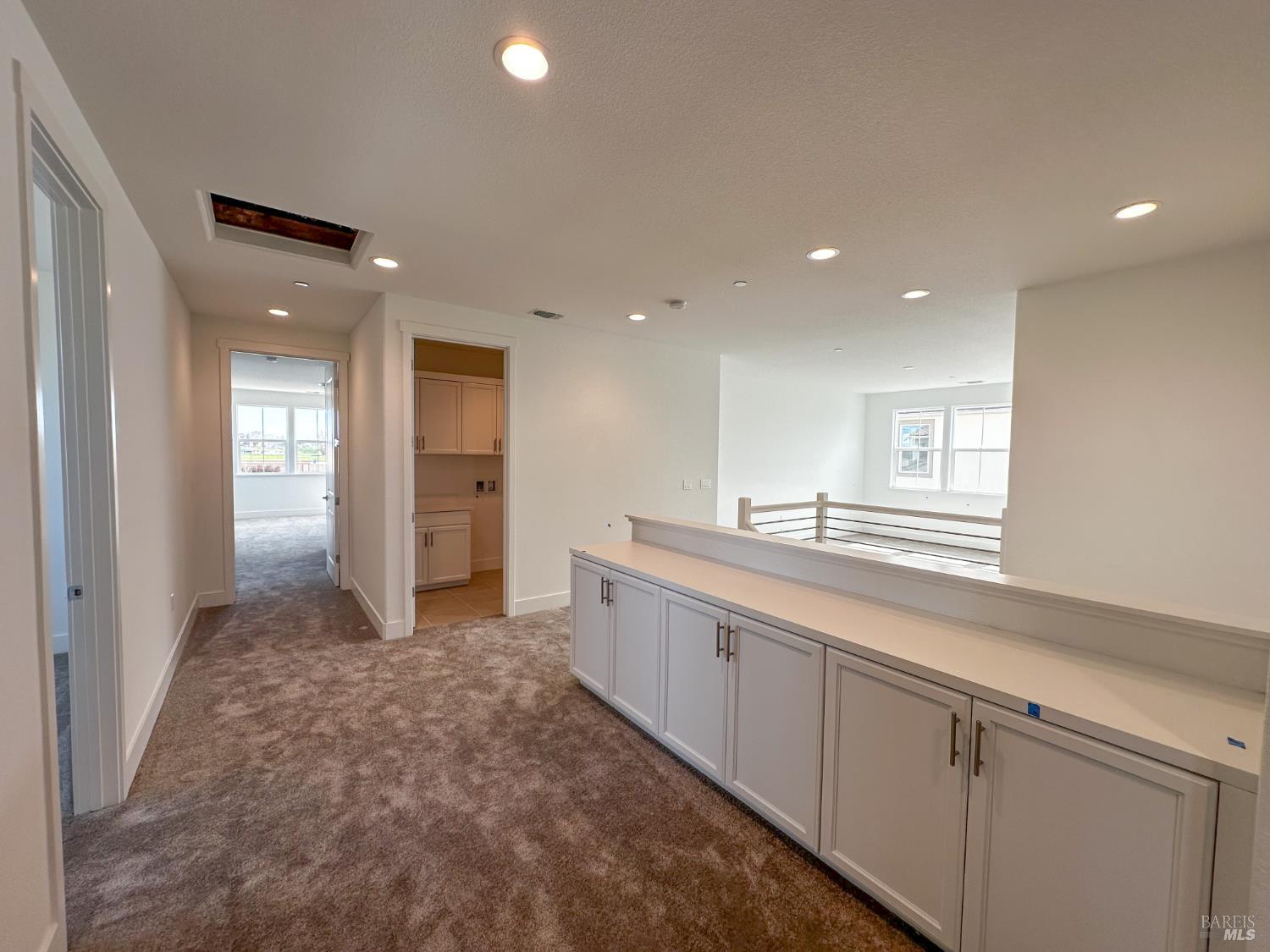 Detail Gallery Image 9 of 13 For 416 June Ct, Oakley,  CA 94561 - 5 Beds | 4/1 Baths