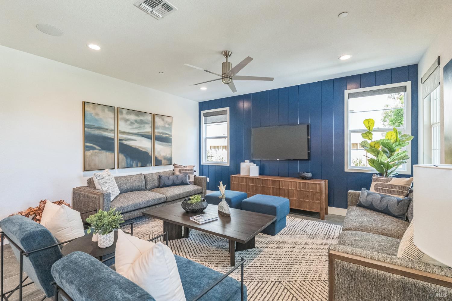 Detail Gallery Image 14 of 39 For 701 Castle St, Oakley,  CA 94561 - 5 Beds | 4/1 Baths