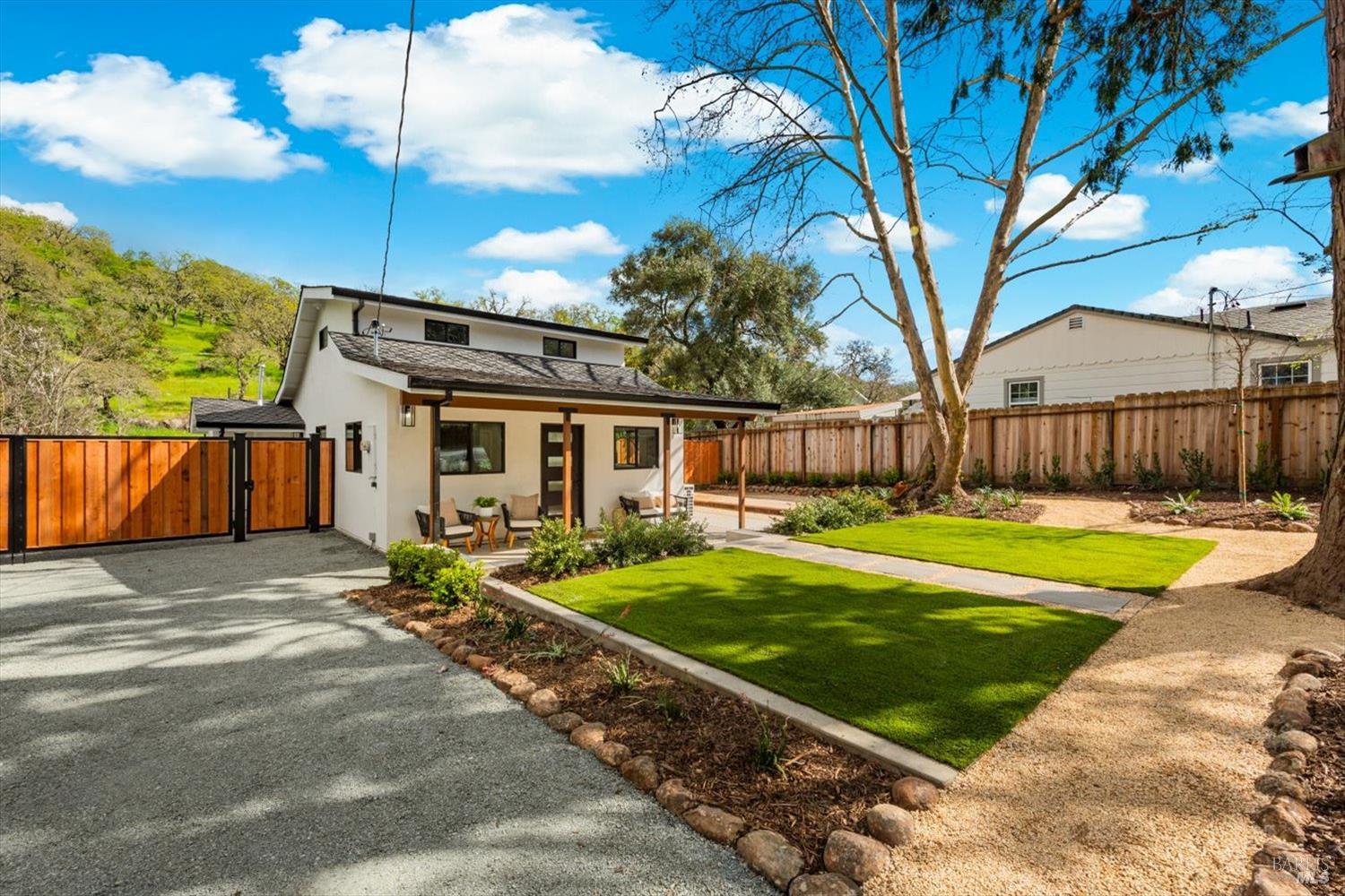 Front Image Thumbnail for BA326017253