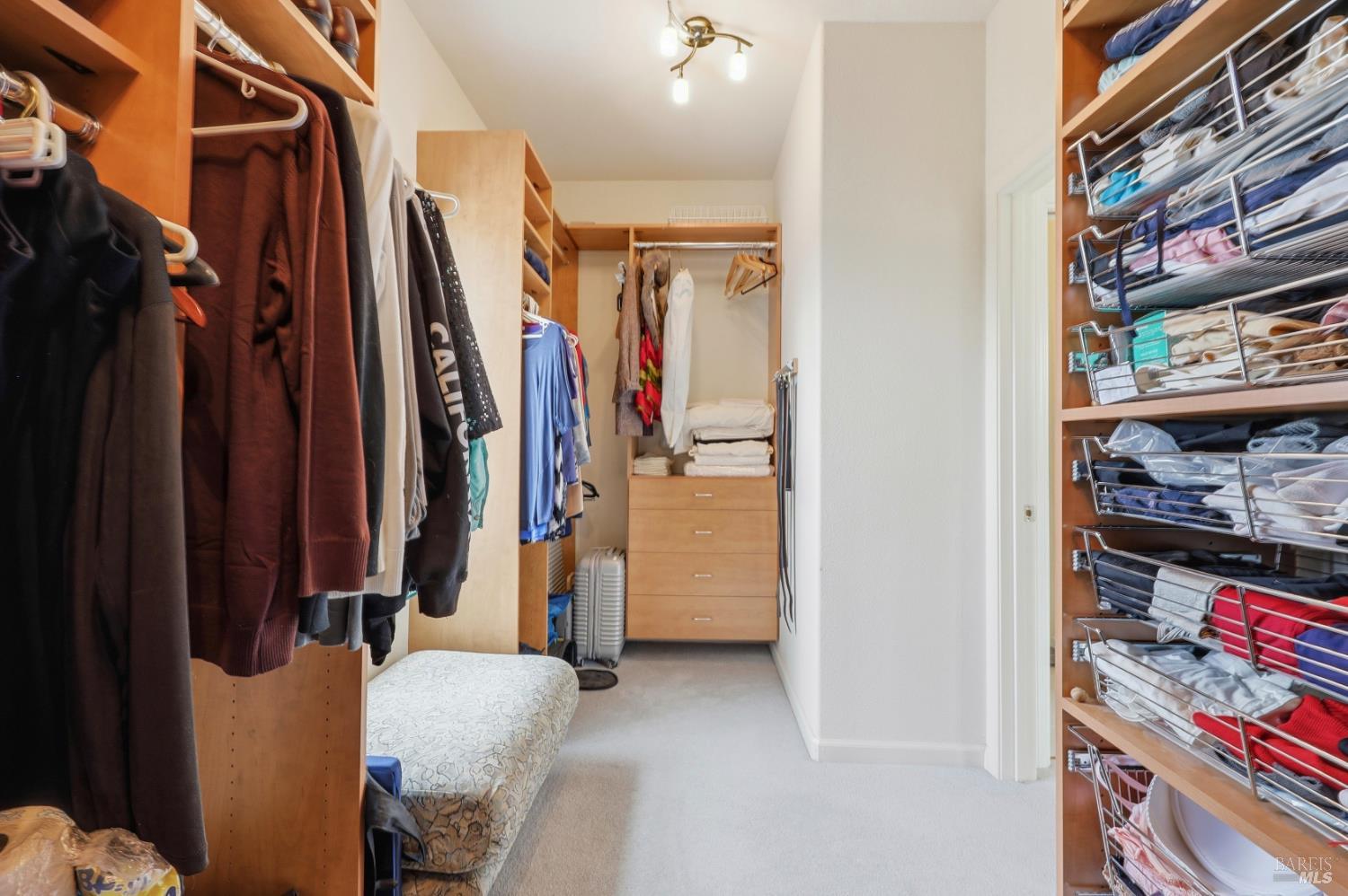 Detail Gallery Image 23 of 33 For 7576 Meadowlark Dr, Sebastopol,  CA 95472 - 5 Beds | 3/1 Baths