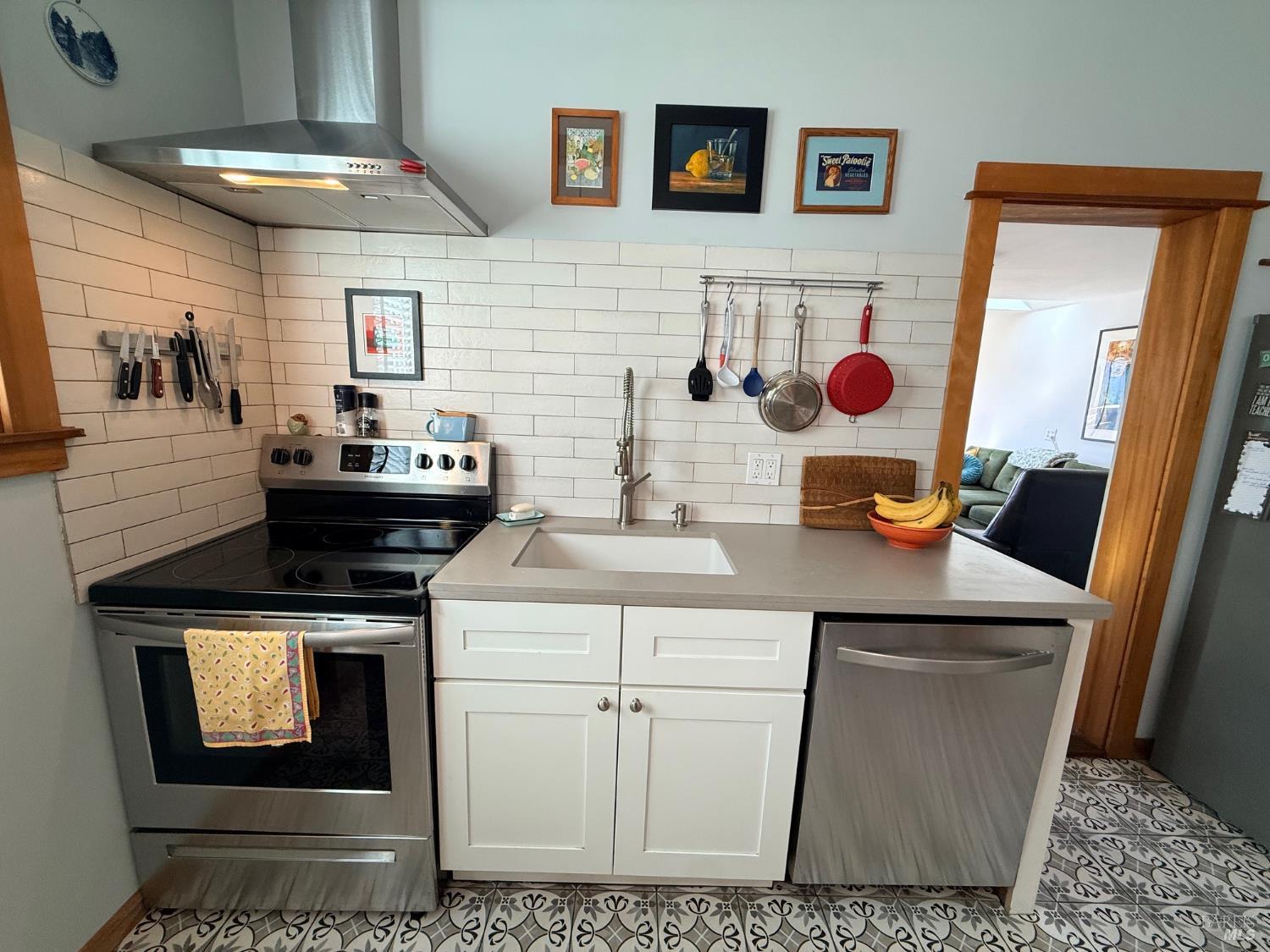 Detail Gallery Image 10 of 32 For 147 N Mcpherson St, Fort Bragg,  CA 95437 - 2 Beds | 1 Baths