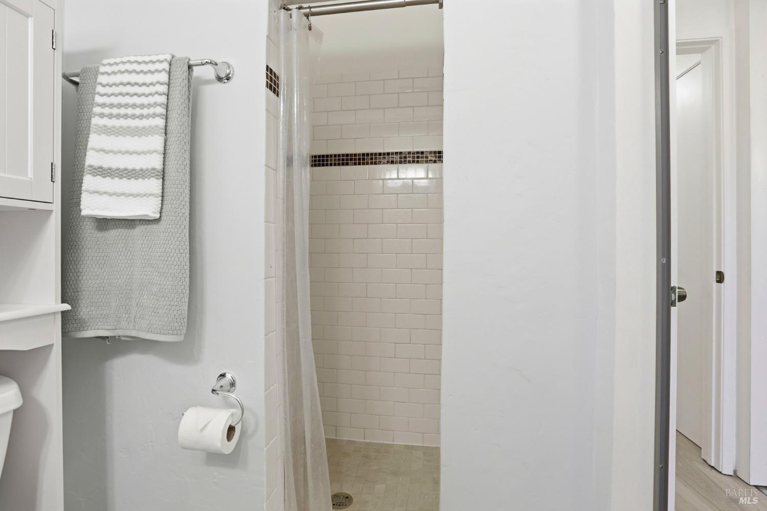 Detail Gallery Image 24 of 44 For 823 via Casitas Unkn, Greenbrae,  CA 94904 - 2 Beds | 2 Baths