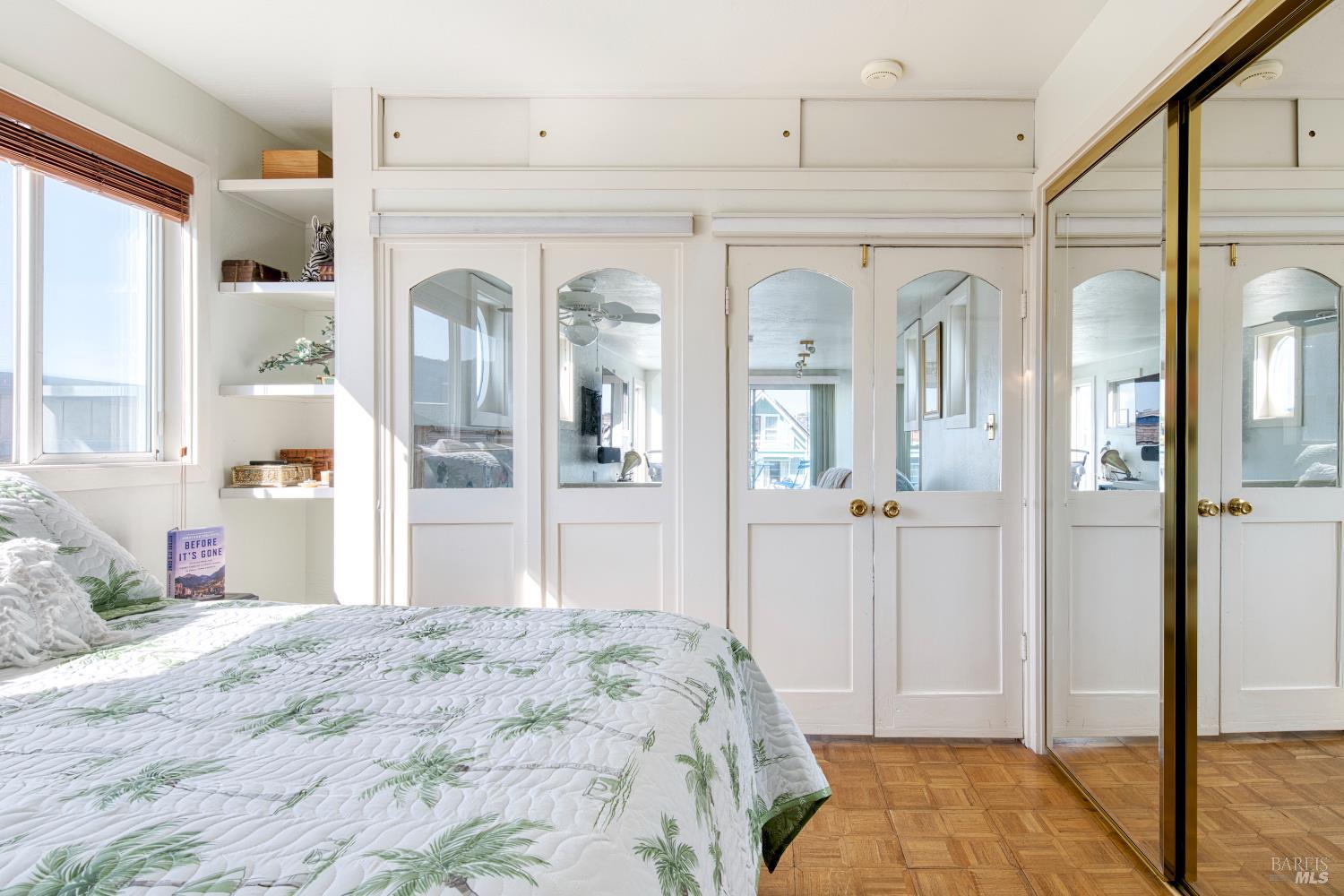 Detail Gallery Image 25 of 32 For 35 W Pier Unkn, Sausalito,  CA 94965 - 1 Beds | 1 Baths