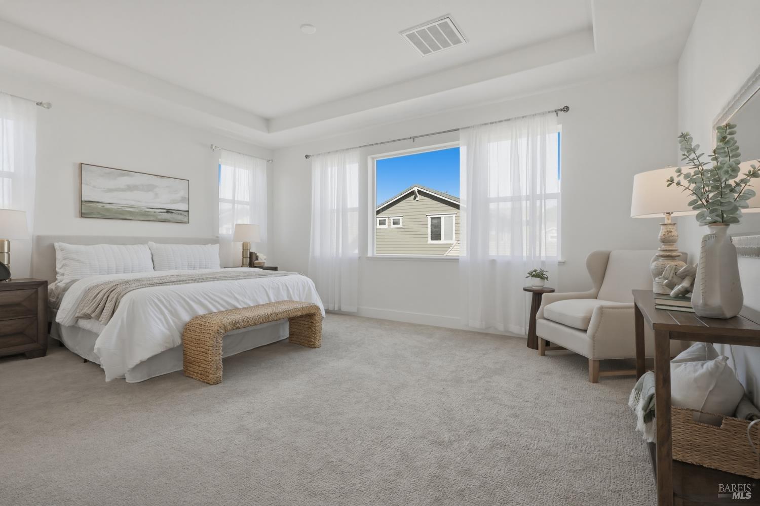 Detail Gallery Image 14 of 29 For 1588 Nightfall Ln, Fairfield,  CA 94533 - 4 Beds | 3 Baths