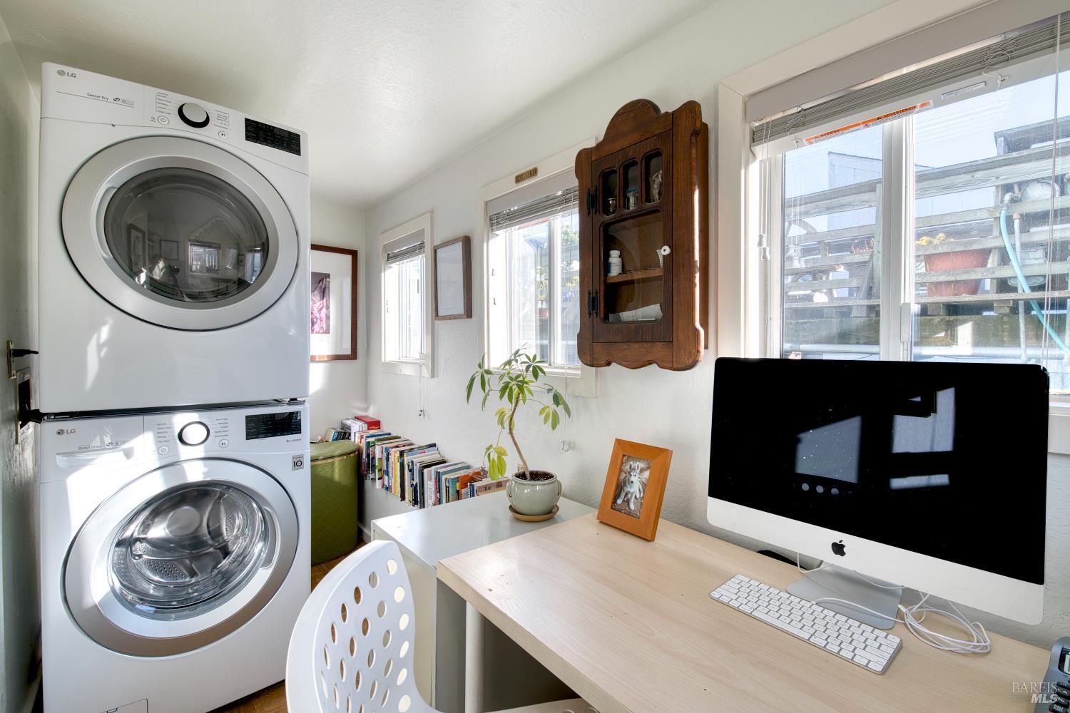 Detail Gallery Image 32 of 32 For 35 W Pier Unkn, Sausalito,  CA 94965 - 1 Beds | 1 Baths