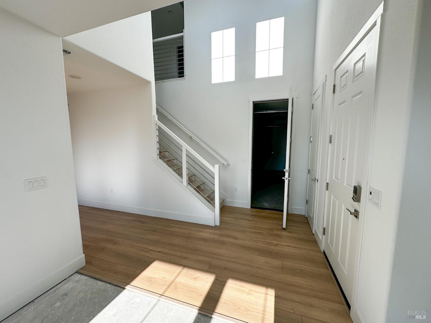 Detail Gallery Image 5 of 39 For 701 Castle St, Oakley,  CA 94561 - 5 Beds | 4/1 Baths