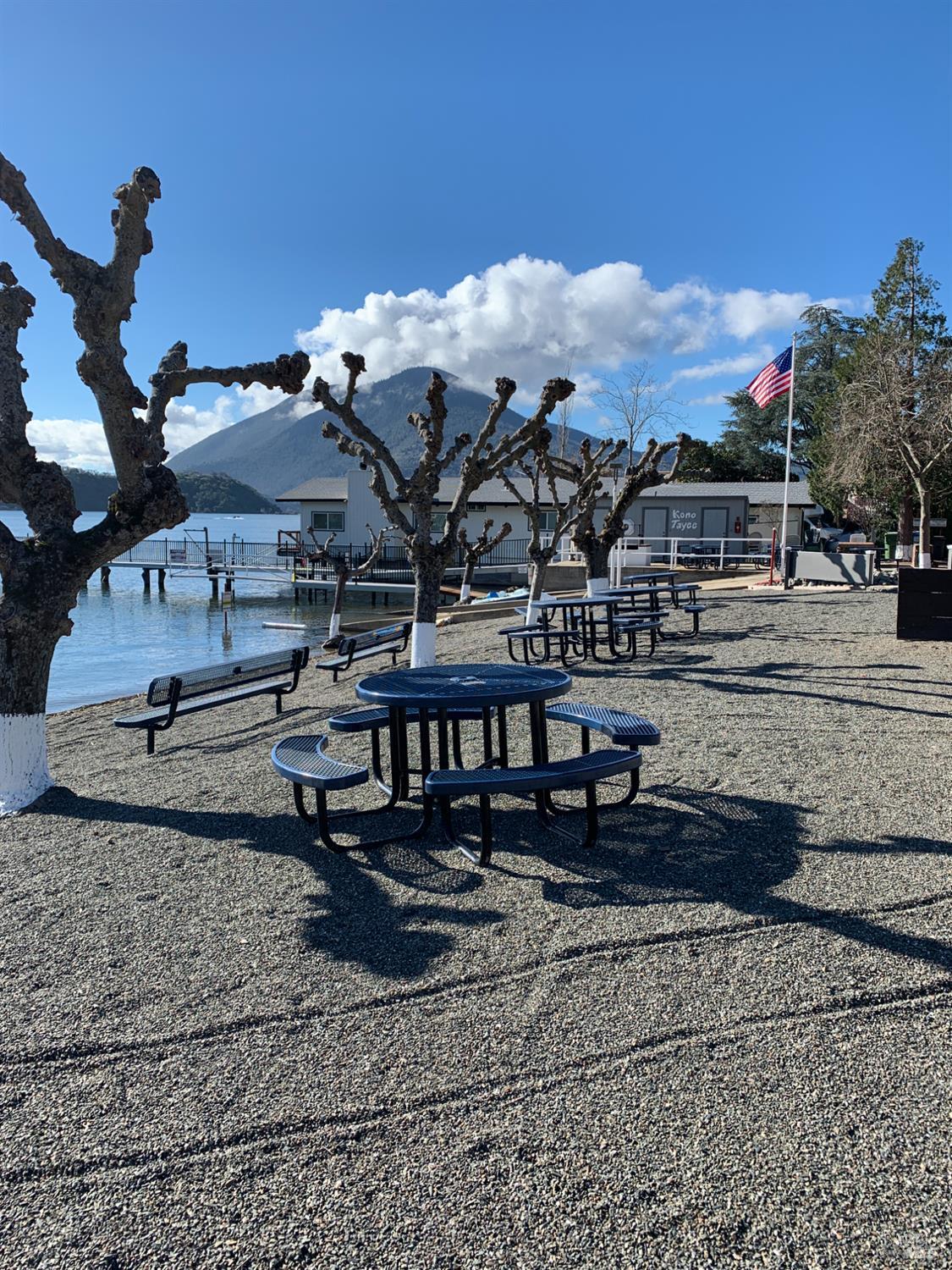 Detail Gallery Image 9 of 67 For 7795 Richard Dr, Lucerne,  CA 95458 - 4 Beds | 3 Baths