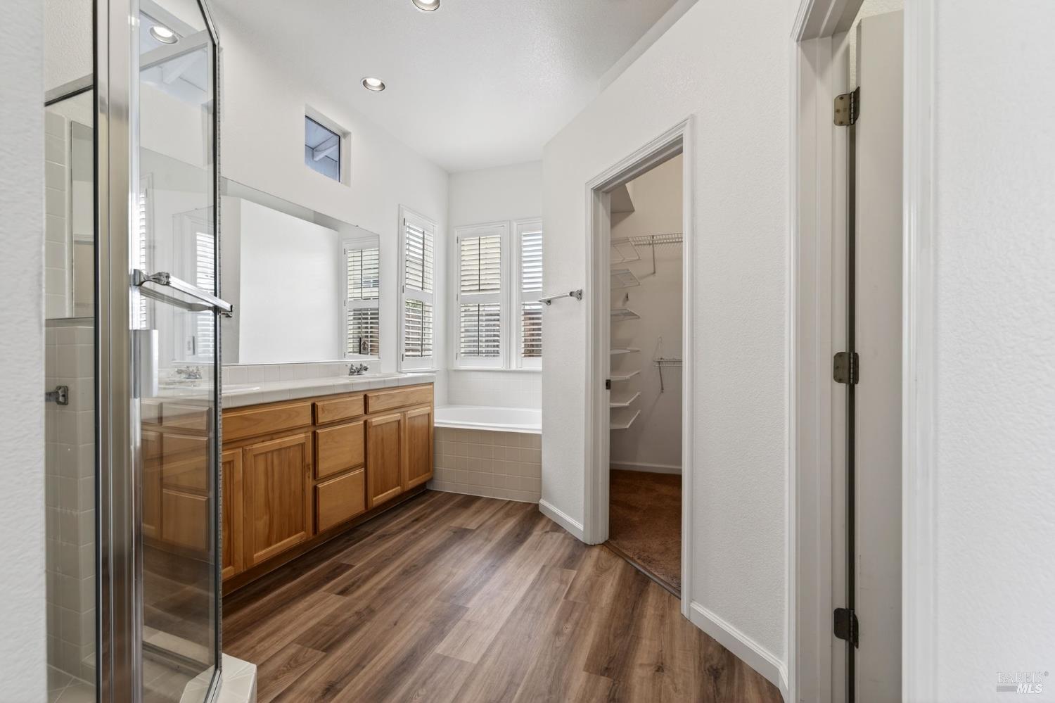 Detail Gallery Image 30 of 48 For 10 Culbertson Ct, Napa,  CA 94558 - 3 Beds | 2 Baths