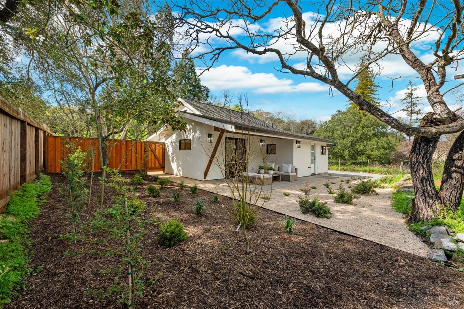 Detail Gallery Image 48 of 84 For 2192 1st Ave, Napa,  CA 94558 - 1 Beds | 1 Baths