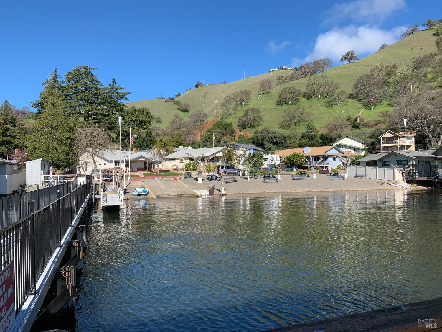 Detail Gallery Image 4 of 67 For 7795 Richard Dr, Lucerne,  CA 95458 - 4 Beds | 3 Baths