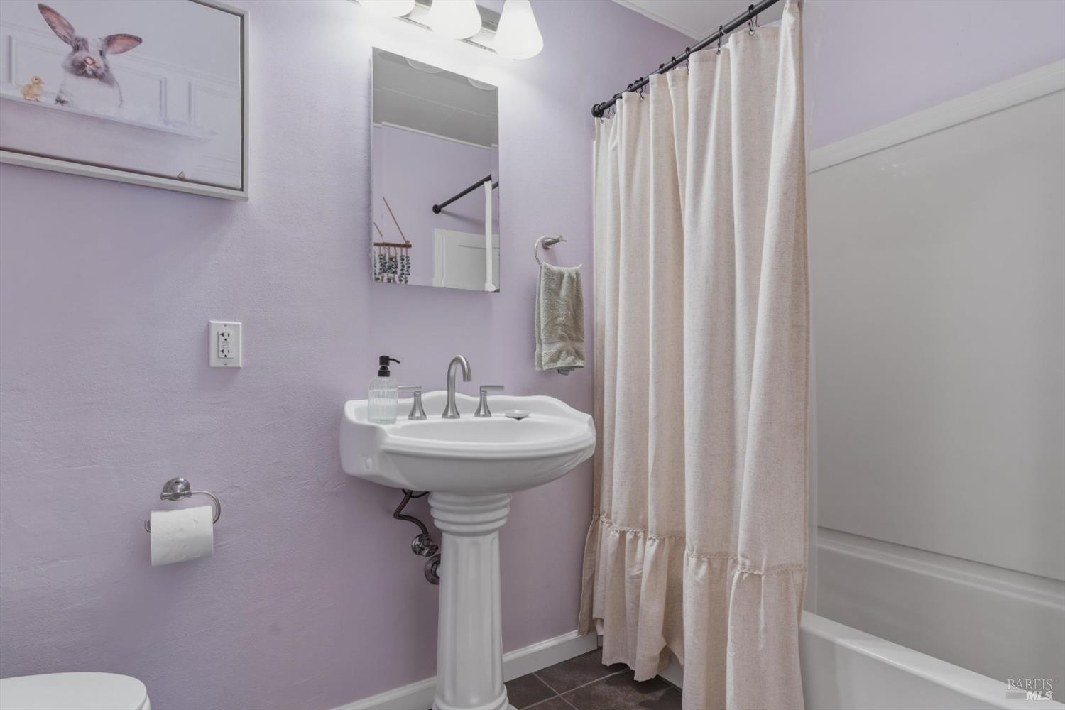 Detail Gallery Image 18 of 52 For 1136 Poppy Dr, Santa Rosa,  CA 95404 - 3 Beds | 2 Baths