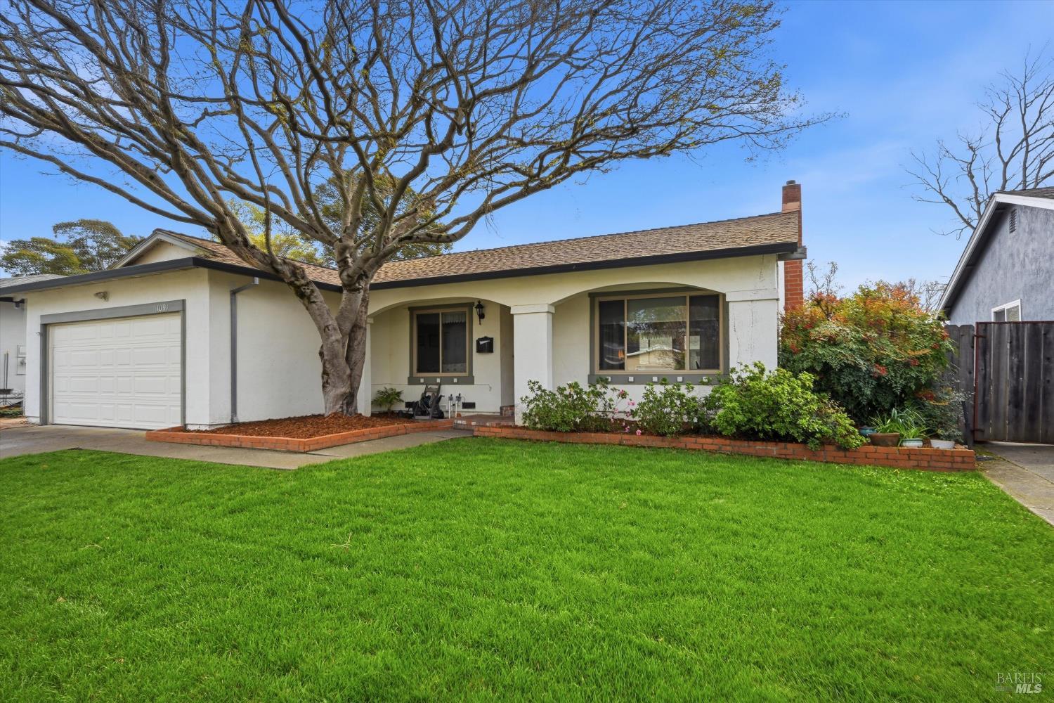 Detail Gallery Image 15 of 25 For 1091 Cayetano Dr, Napa,  CA 94559 - 3 Beds | 2 Baths