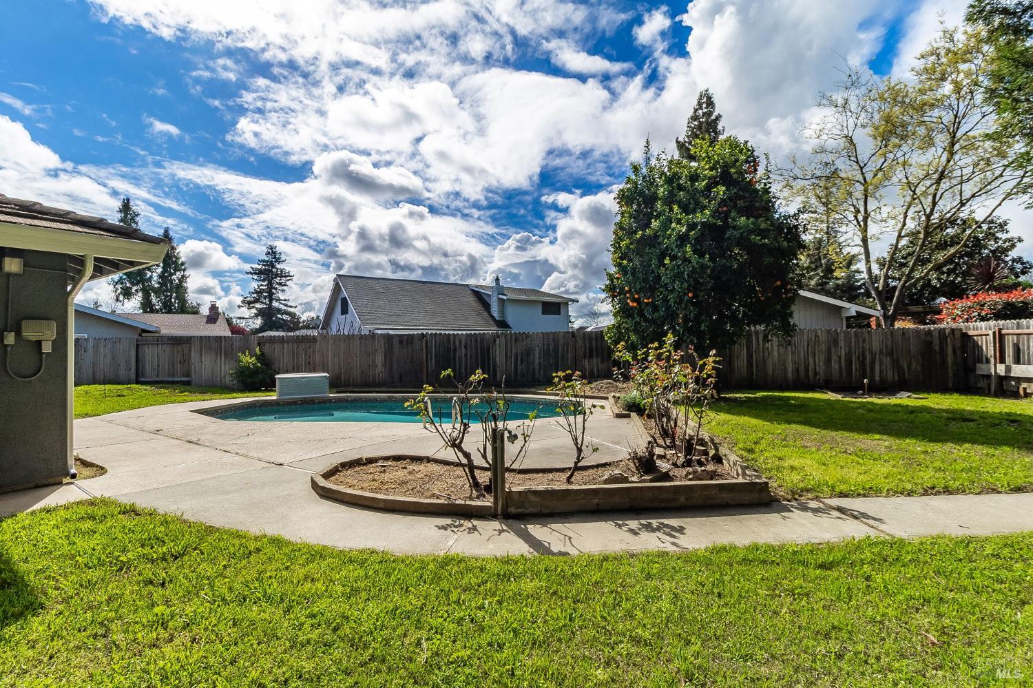 Detail Gallery Image 66 of 94 For 1155 Mulberry Ln, Dixon,  CA 95620 - 4 Beds | 2 Baths