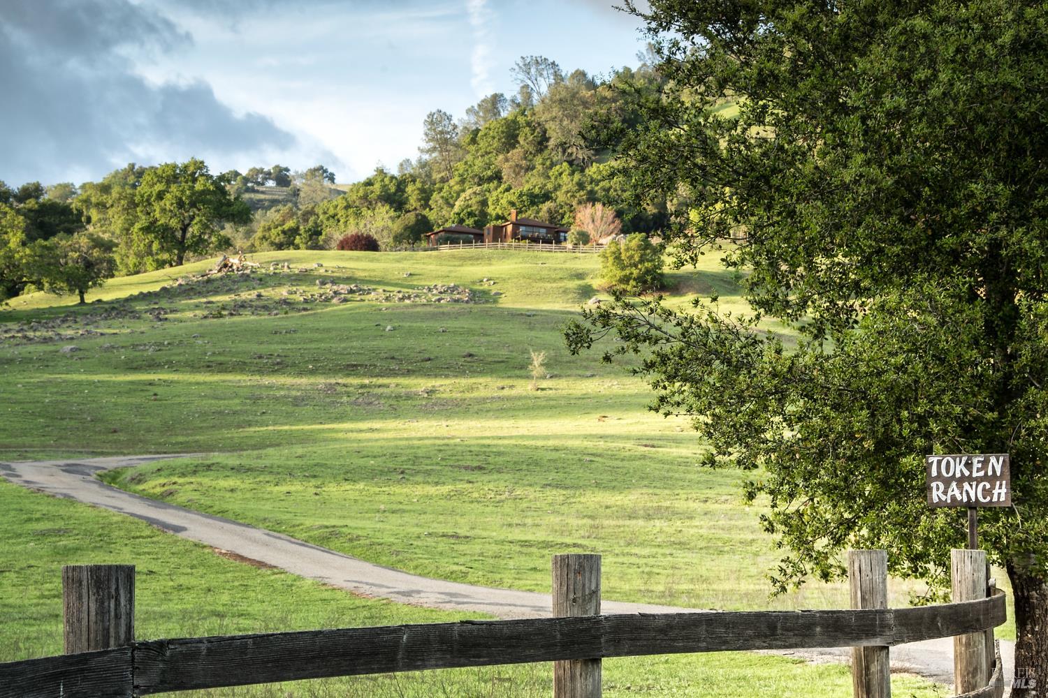 Detail Gallery Image 38 of 59 For 2700 Geysers Rd, Geyserville,  CA 95441 - 3 Beds | 2 Baths