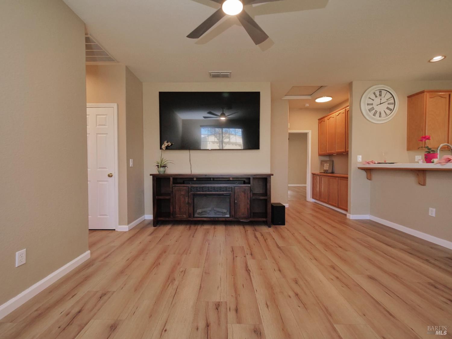 Detail Gallery Image 9 of 49 For 773 Turnberry Ter, Rio Vista,  CA 94571 - 2 Beds | 2 Baths